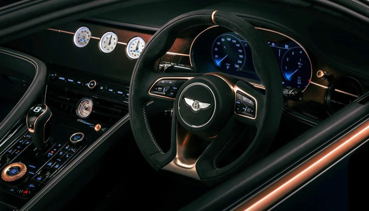 bentley-batur-black-rose