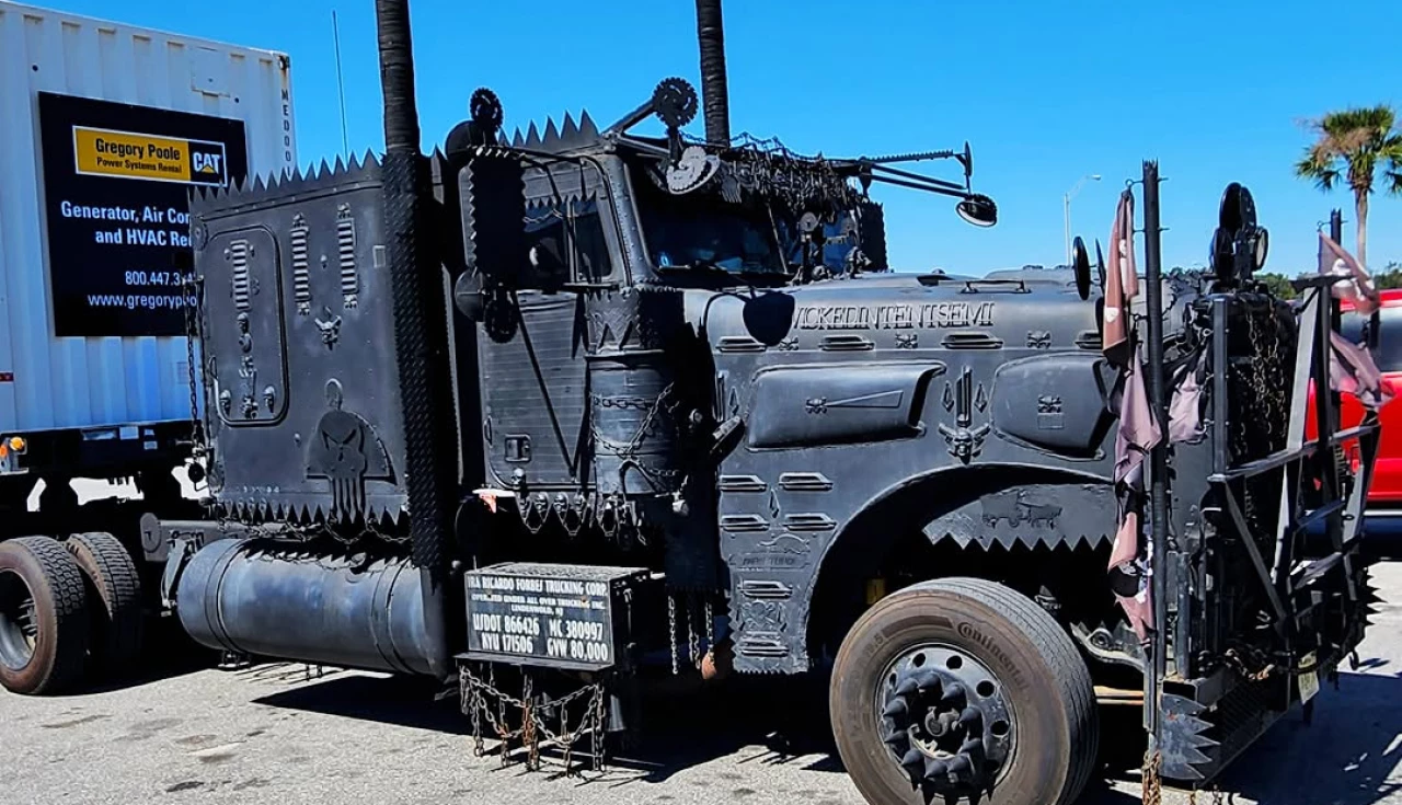 wicked-intent-semi-caminhao-mad-max-caminhao-apocalipse