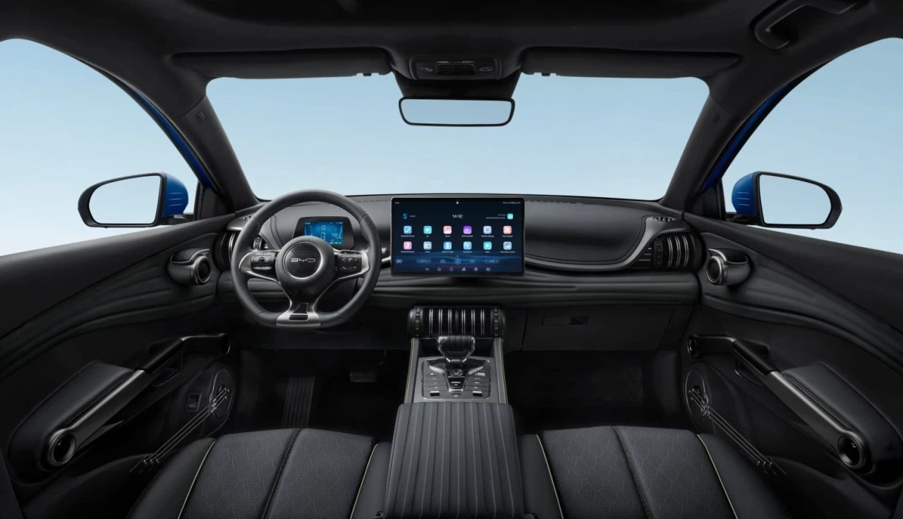 byd-atto-3-tecnologia-desempenho-potencia-interior-conforto