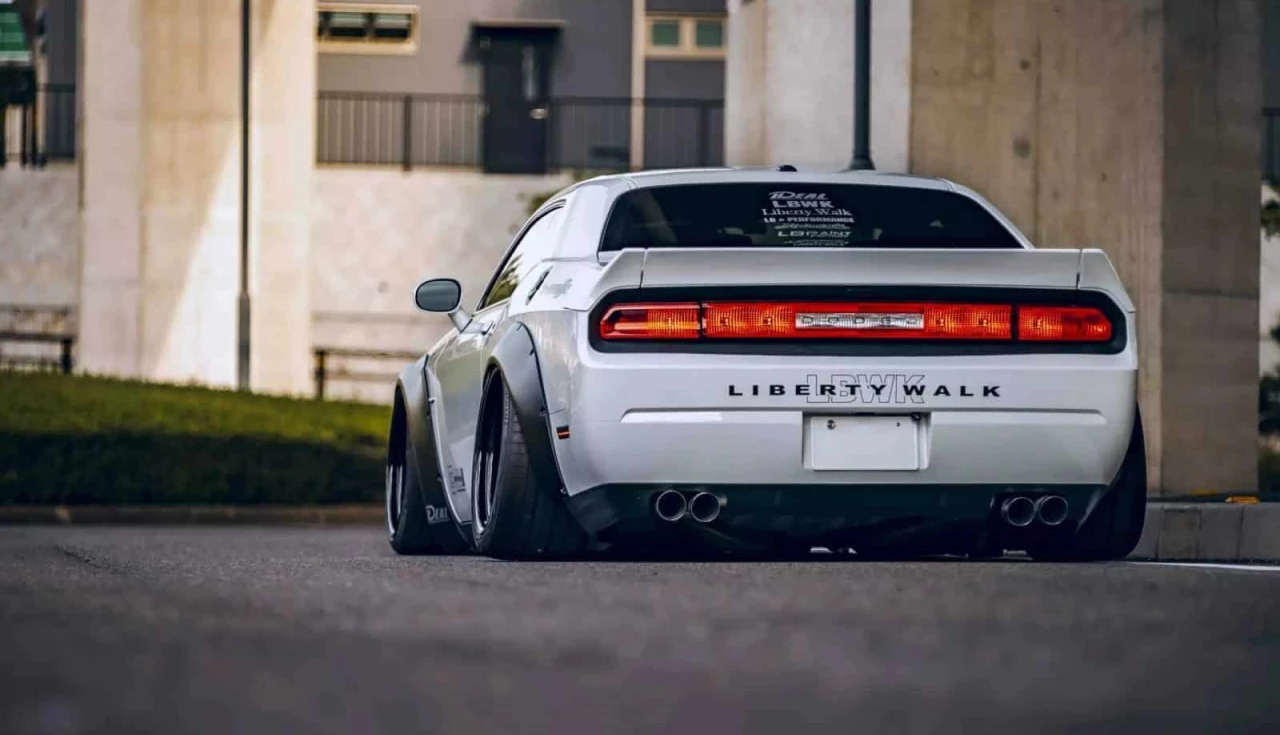 dodge-challenger-liberty-walk-2025-designer-exterior