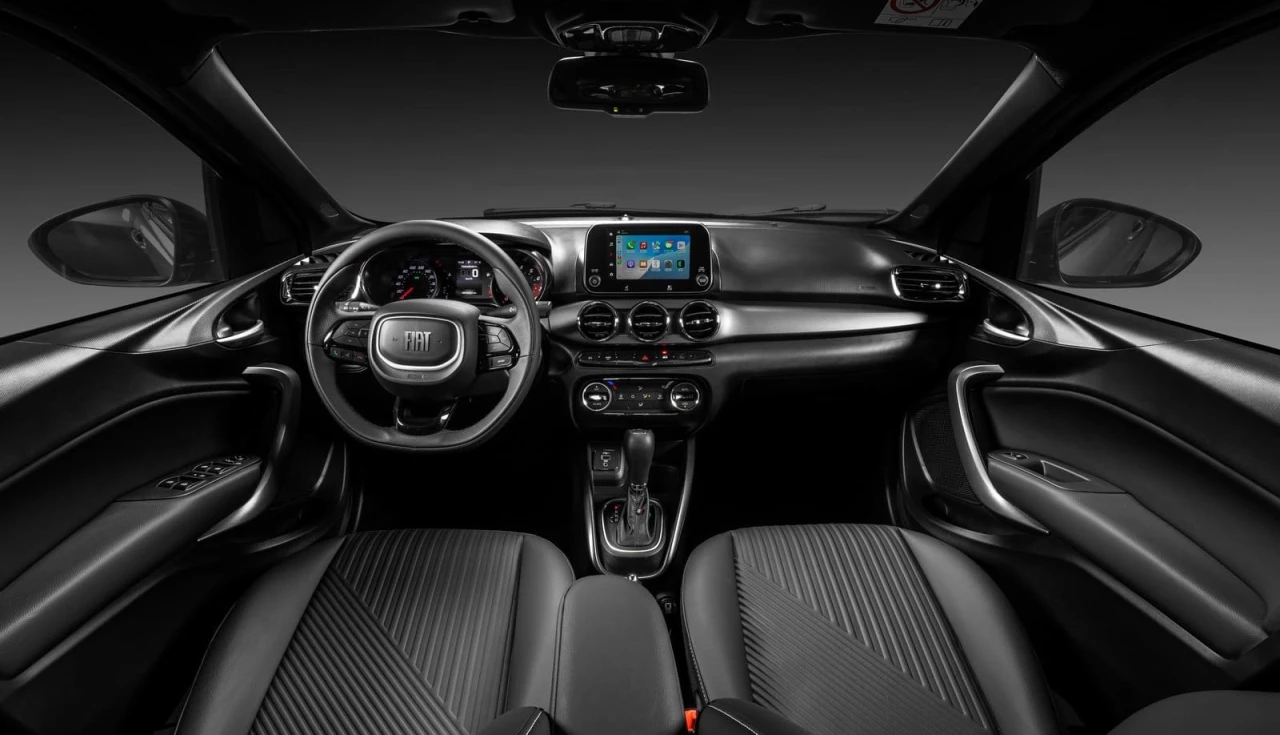 fiat-cronos-precision-2026-interior-tecnologia-desempenho-potencia-segurança