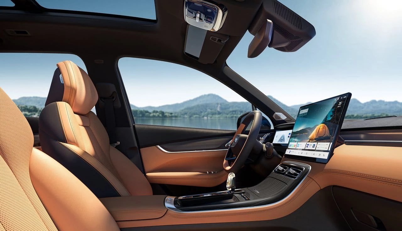 geely-boyue-l-interior-desempenho-tecnologia-potencia-conforto