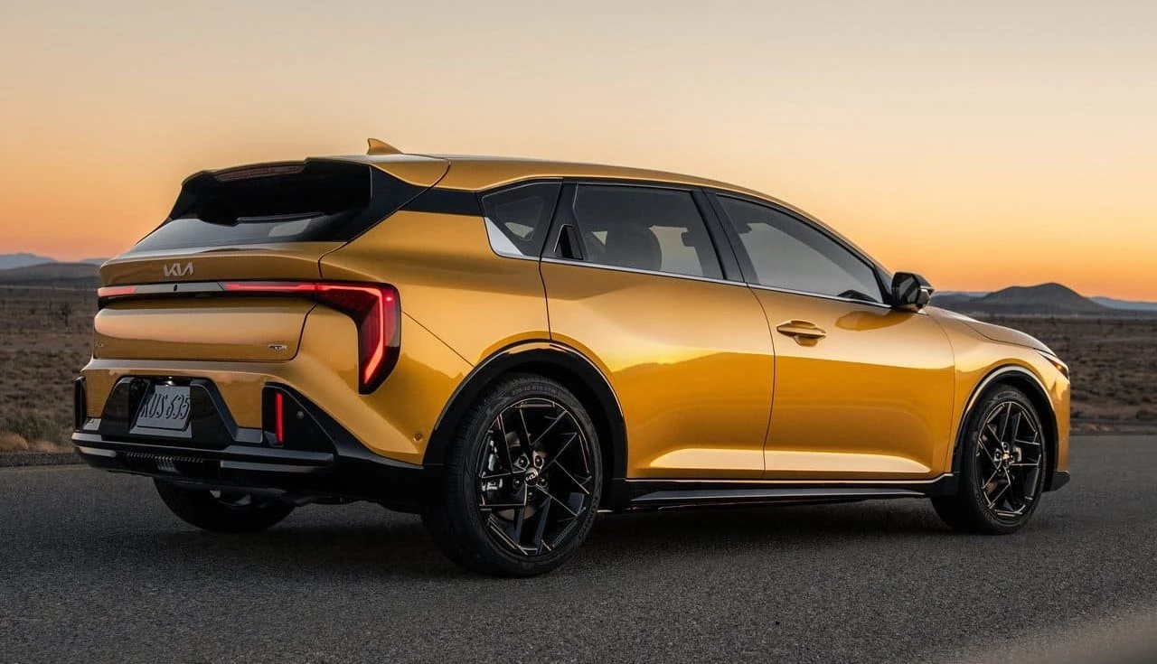 kia-k4-hatchback-2026-design-externo