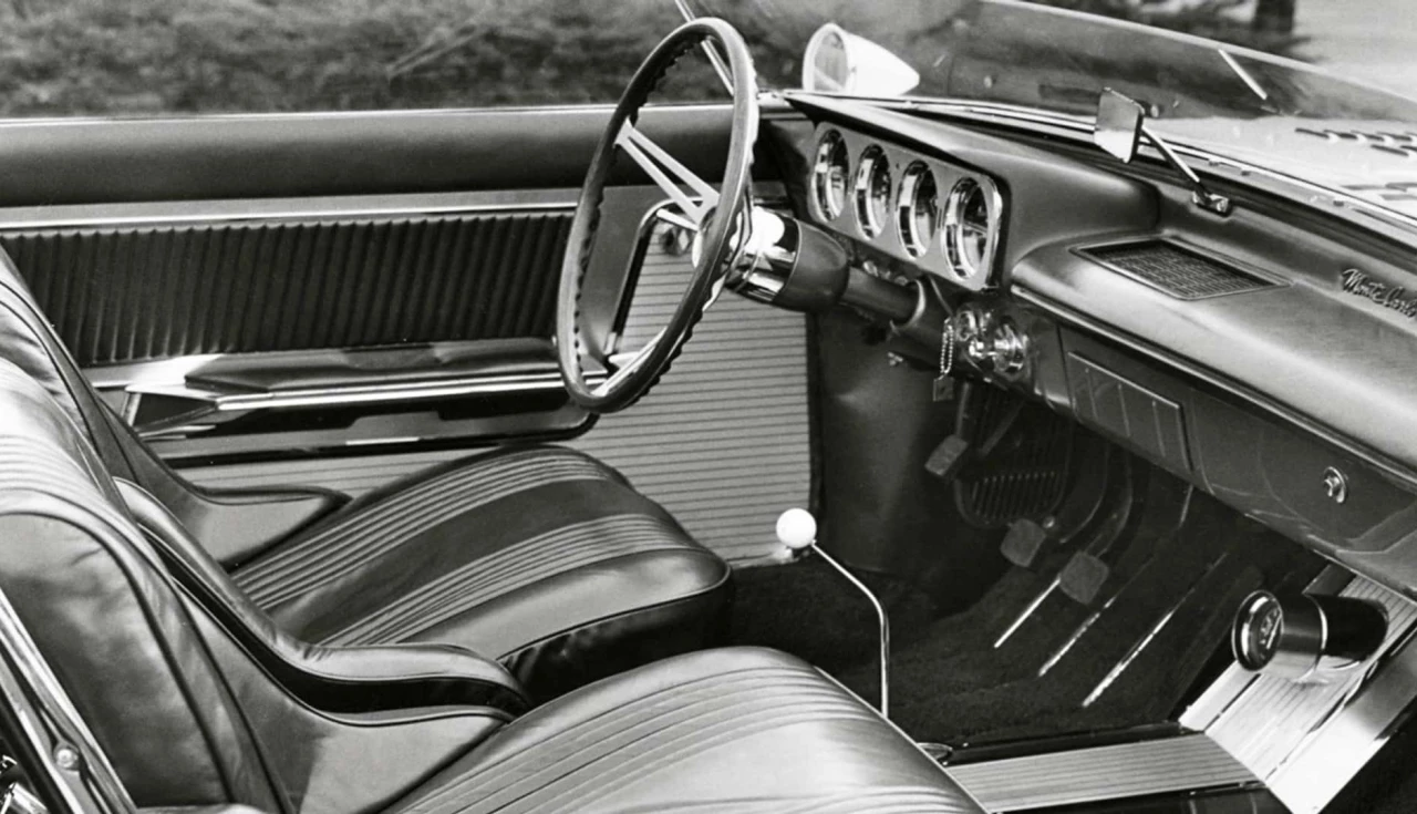 pontiac-tempest-monte-carlo-concept-interior-motor-desempenho