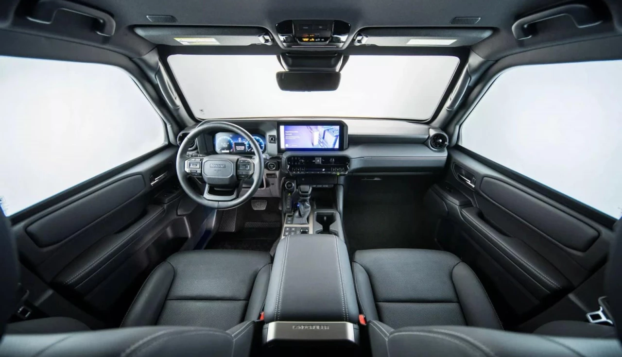 toyota-land-cruiser-inkas-2025-interior-desempenho