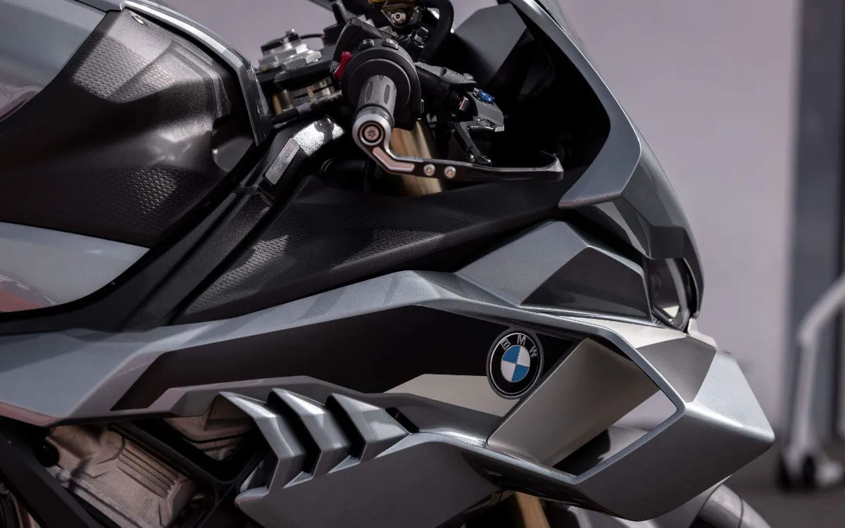 BMW-S-1000-RR-2026