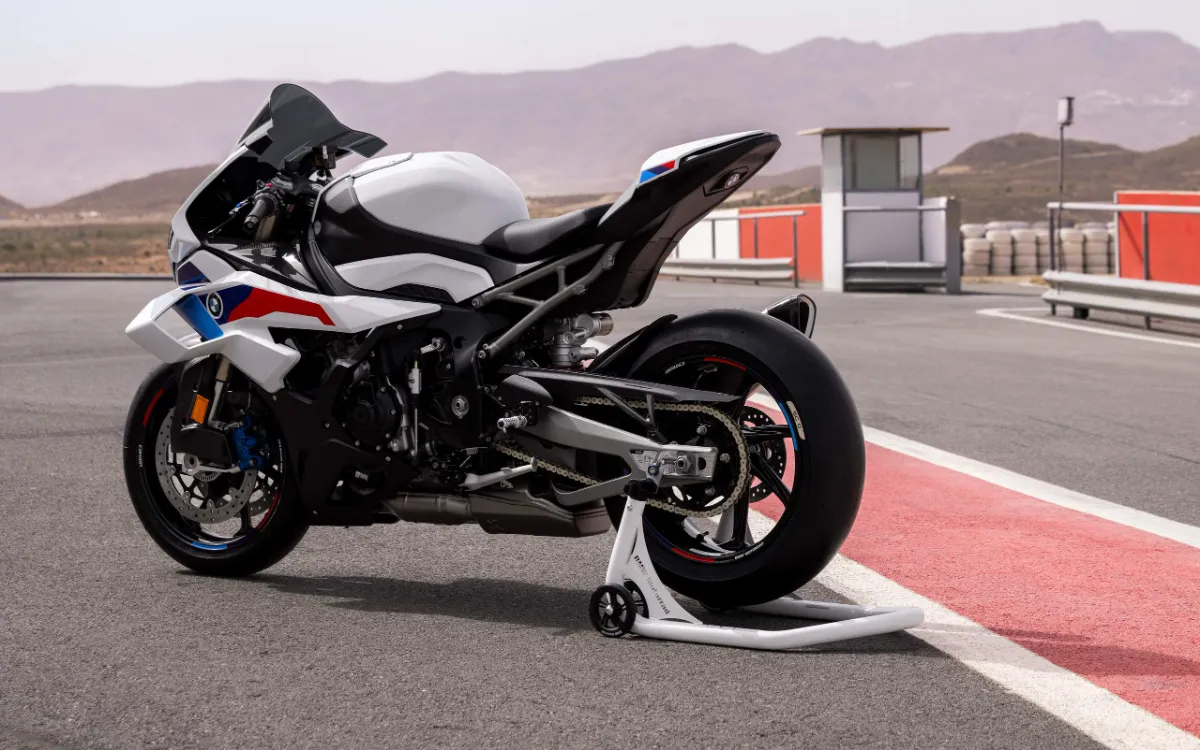 BMW-S-1000-RR-2026