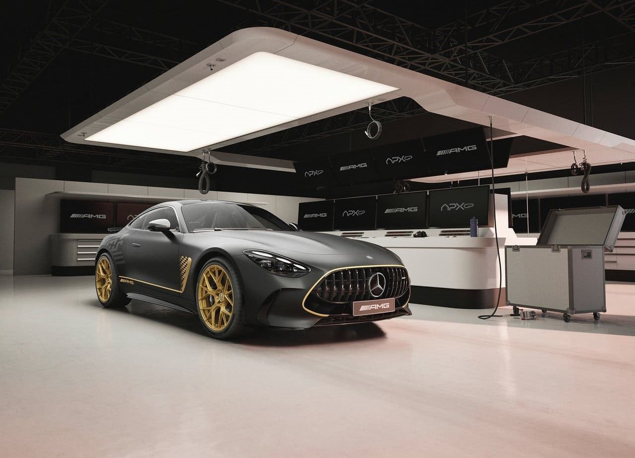 mercedes-amg-gt-apxgp-edition-2025-design-externo-interior-tecnologia
