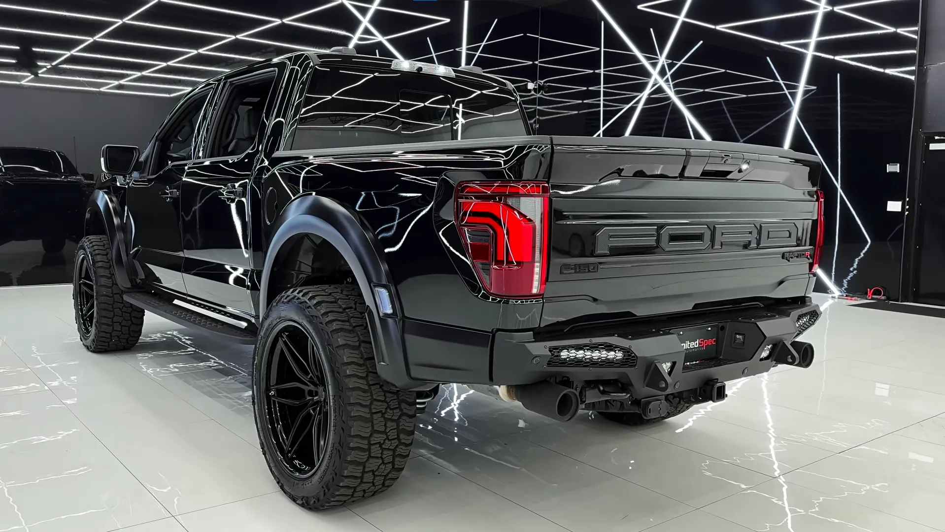 Ford-F-150-Raptor-R-2025 -traseira