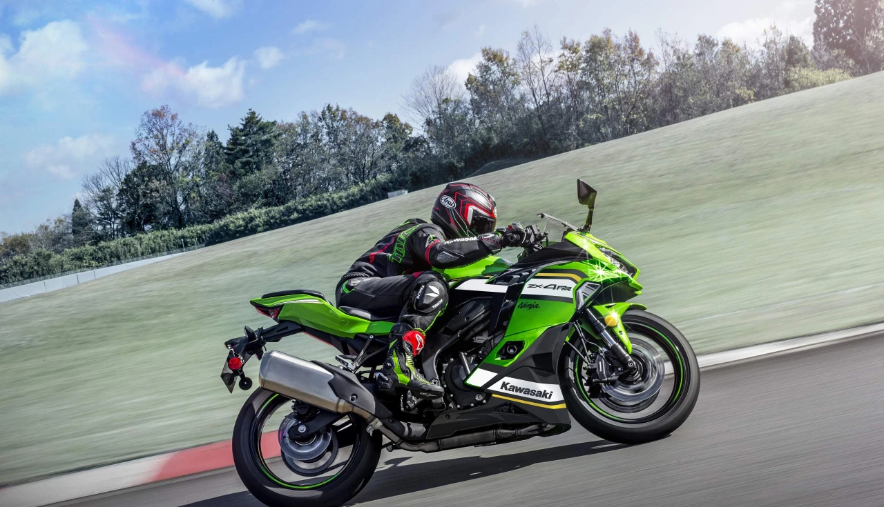 kawasaki-ninja-zx-4rr-2026