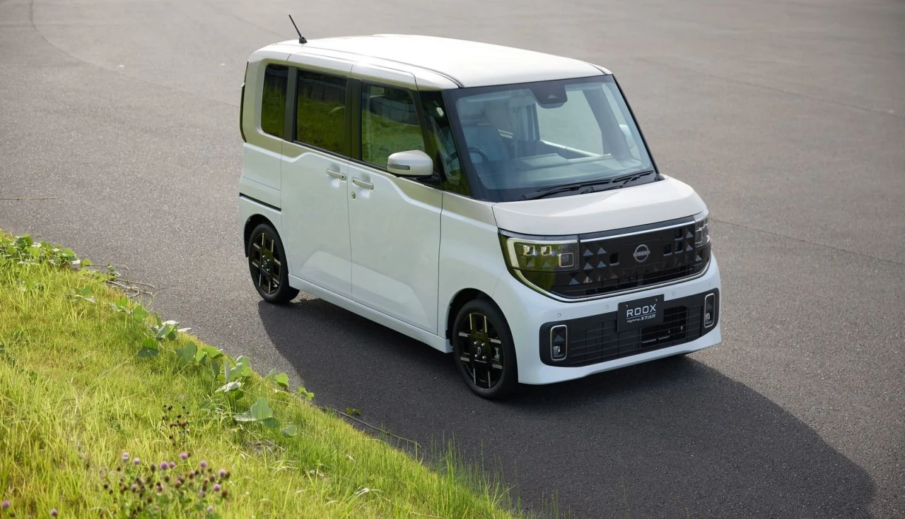 Nissan Roox 2026