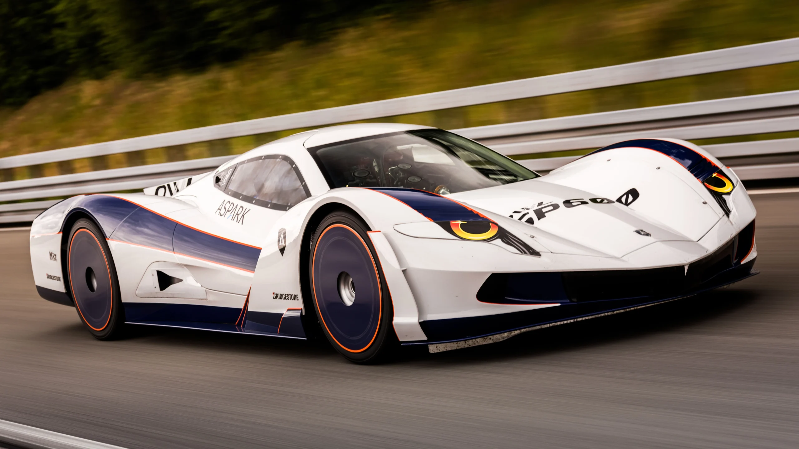 Top 10 Carros Mais Rápidos do Mundo (2025)