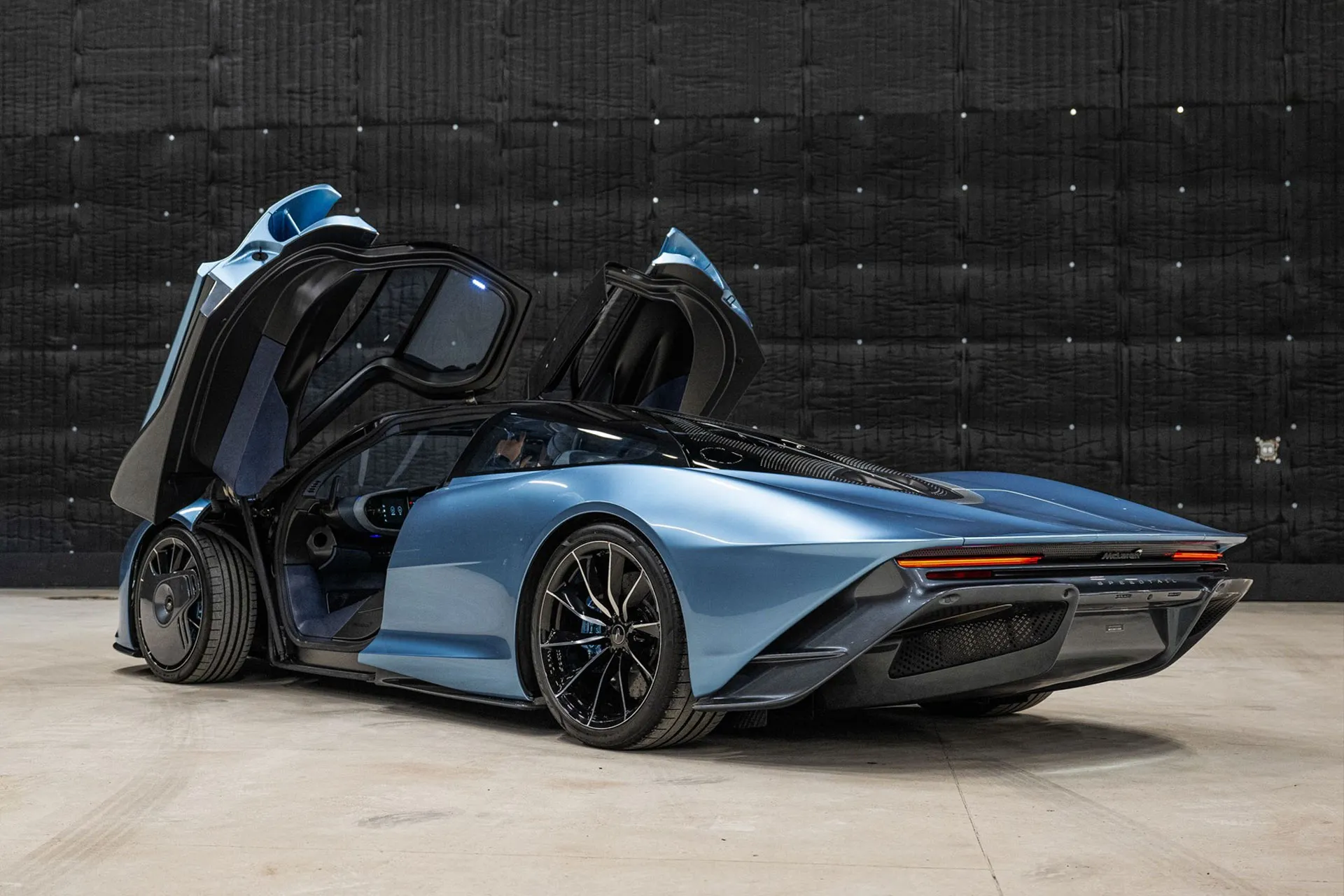 Top 10 Carros Mais Rápidos do Mundo (2025)