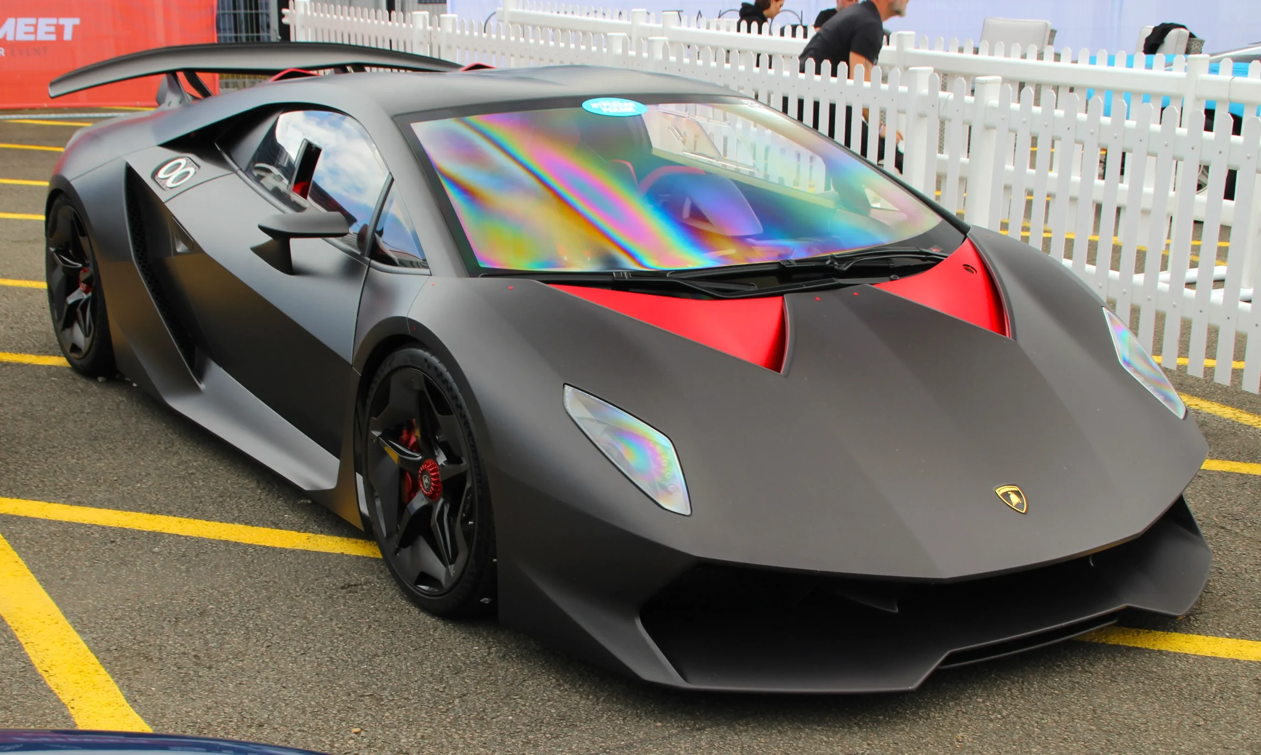todos os modelos de produção lançados pela Lamborghini