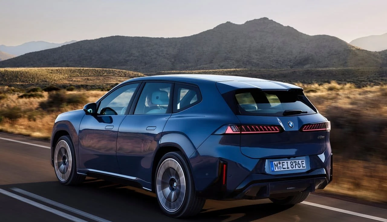BMW iX3 2026