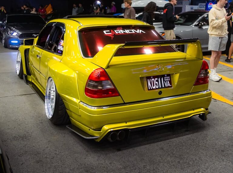 Mercedes-Benz W202