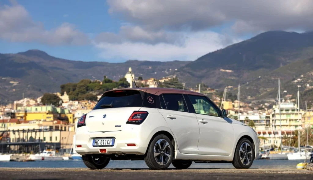 Suzuki Swift Hybrid Sakura 2026