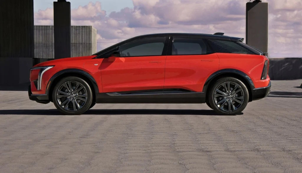 Cadillac OPTIQ 2025