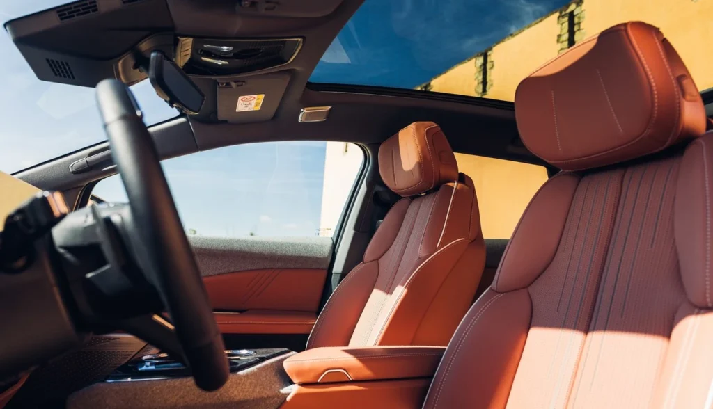 Cadillac OPTIQ 2025