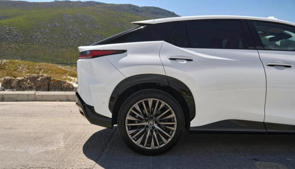 Lexus RZ 500e 2026