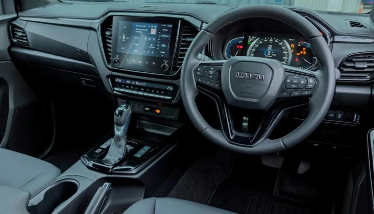 Isuzu D-MAX EV V-Cross 2026