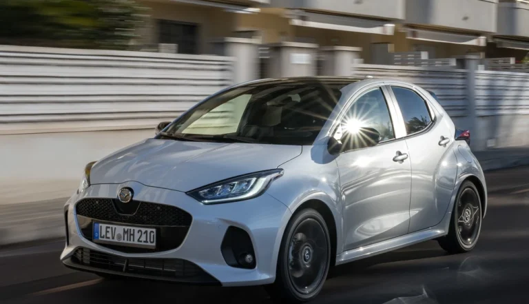 Mazda2 Hybrid