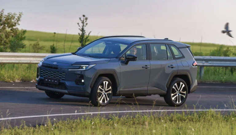 Toyota RAV4 2026