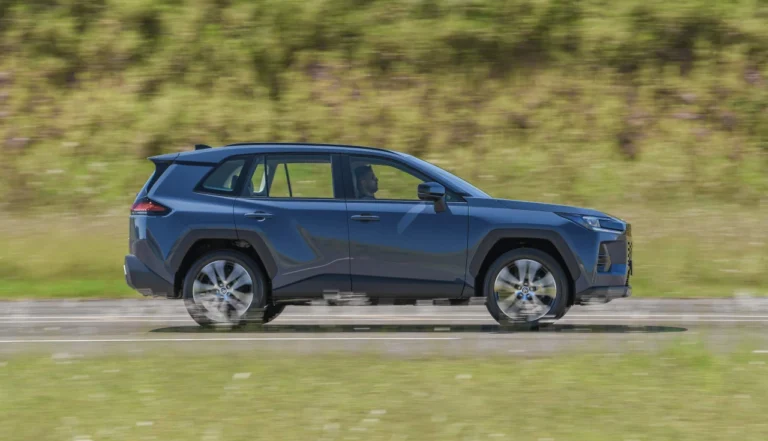 Toyota RAV4 2026