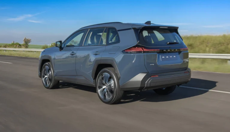 Toyota RAV4 2026