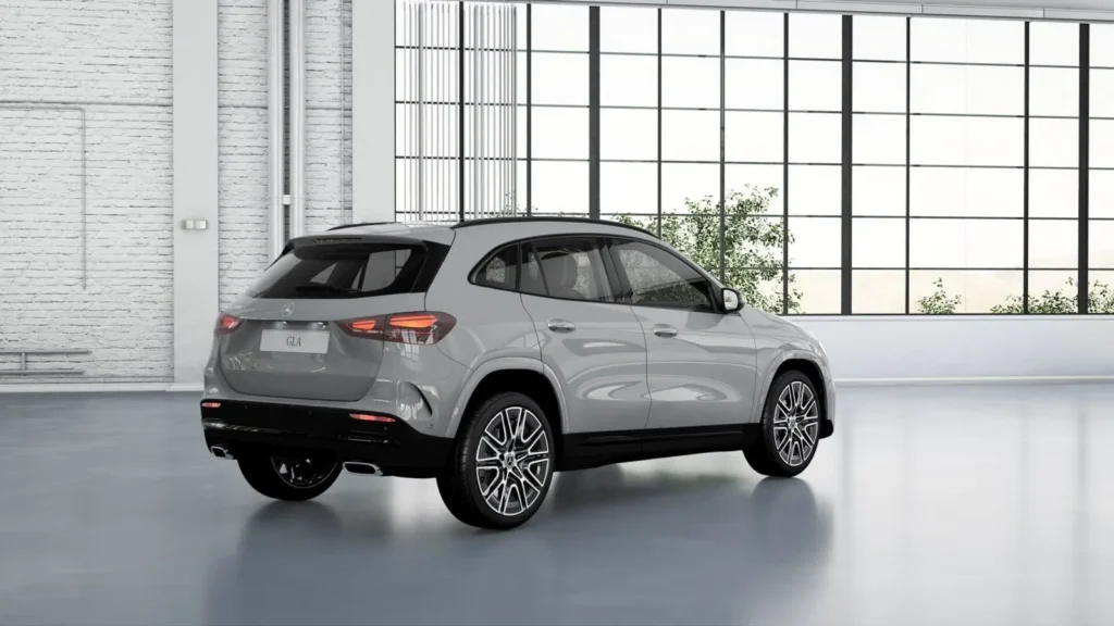 Mercedes GLA 200, Night Edition 2026