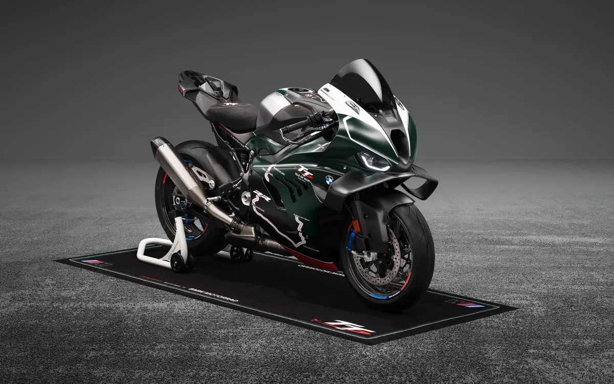 BMW M 1000 RR Isle of Man TT