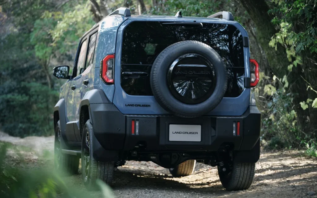 Toyota Land Cruiser FJ