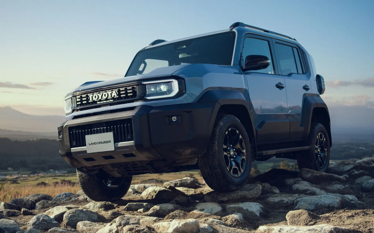 Toyota Land Cruiser FJ