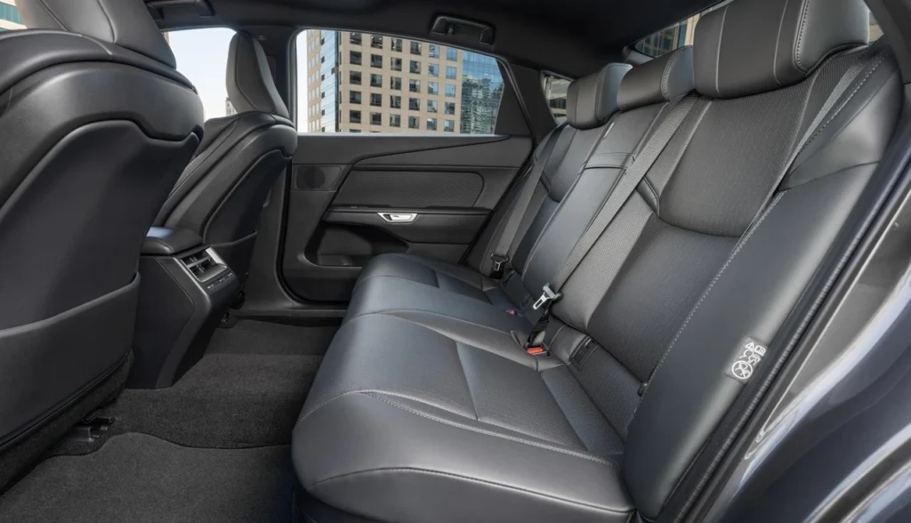 Lexus ES 350h 2026
